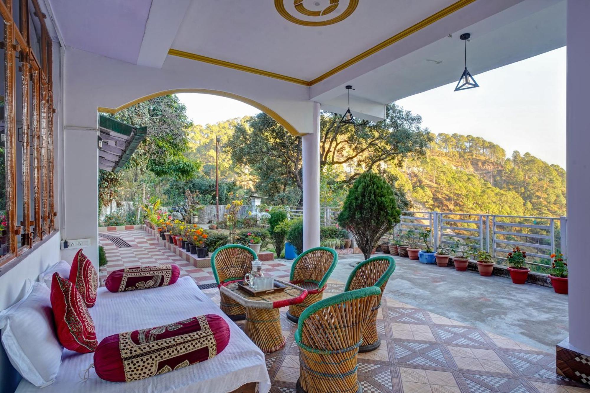 Holiday home Nature's Vibe Near Kainchi Dham Nainital